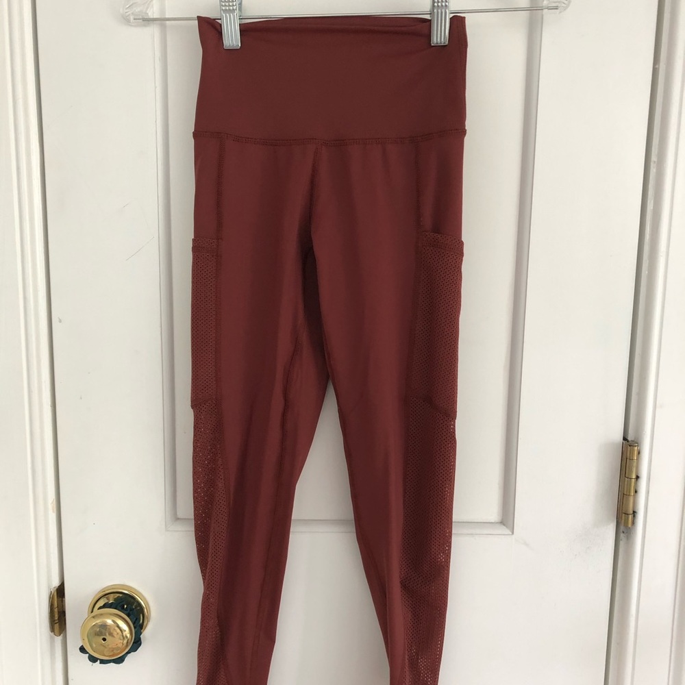 Aerie red leggings